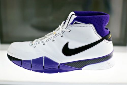 Кроссовки Nike Air Zoom Kobe 1