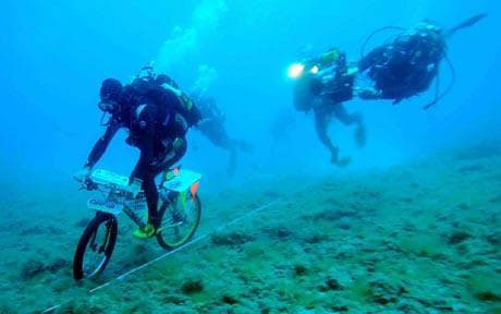 Подводный велосипедист