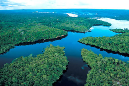 Амазонка - самая большая река в мире