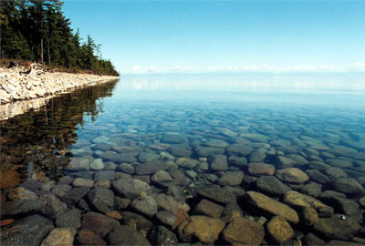 самое крупное озеро в европе