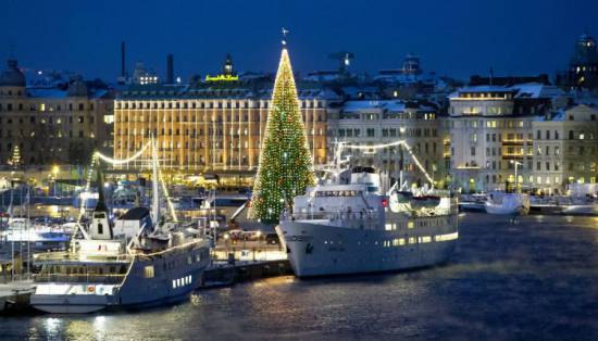 Новогодняя елка в Швеции