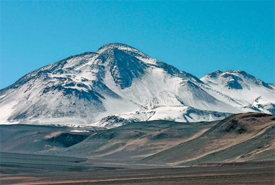 самый высокий в мире вулкан
